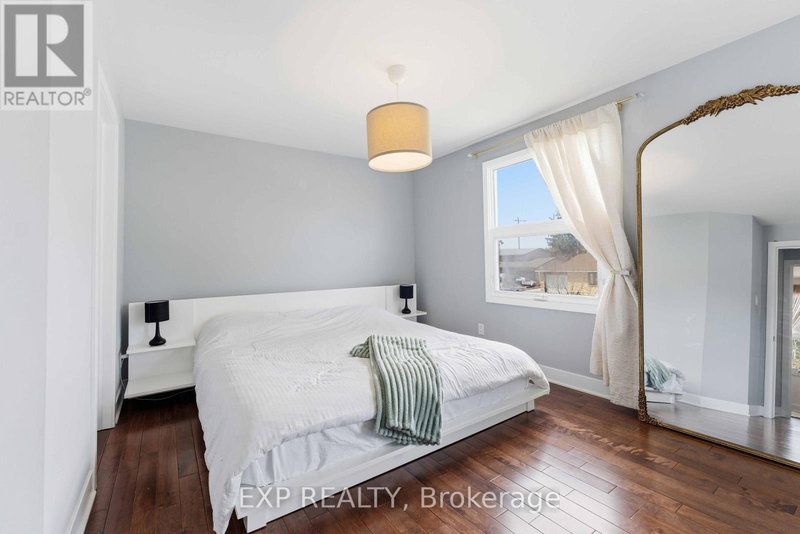 46 PARKGLEN DRIVE - 29