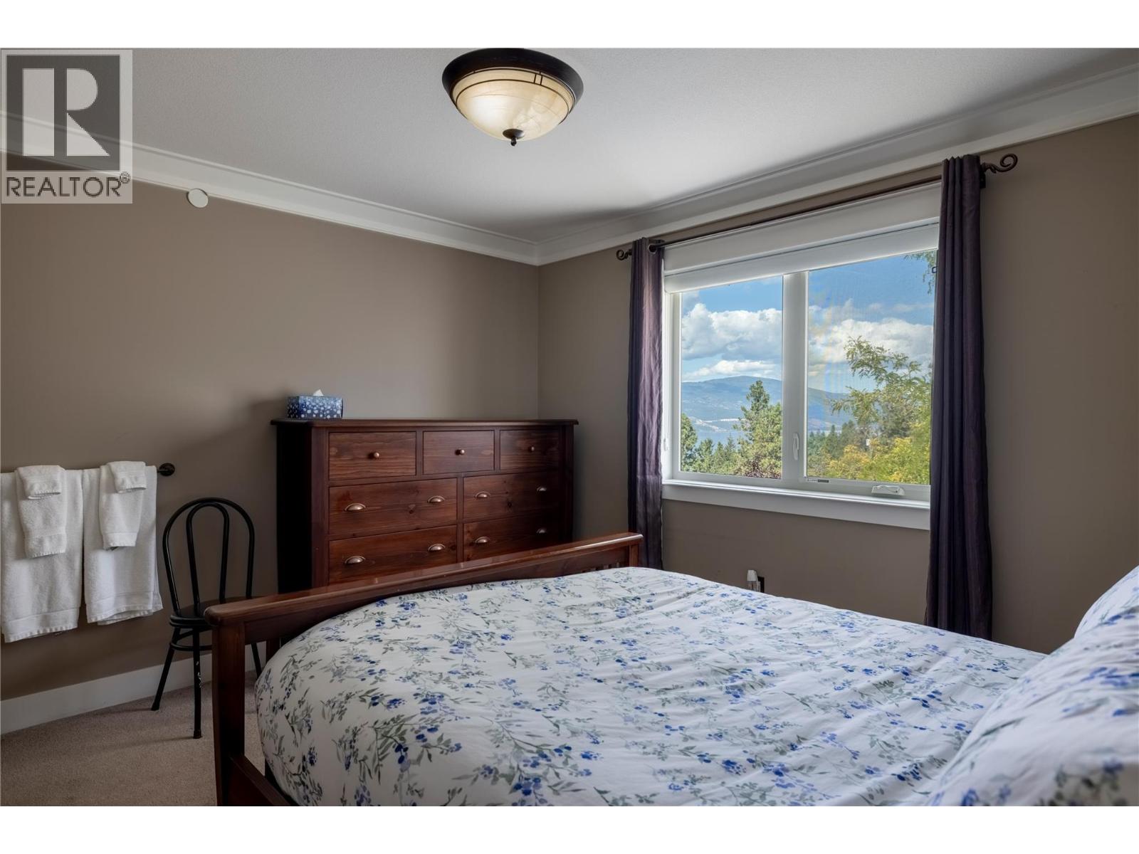 1727 Davidson Road, Lake Country