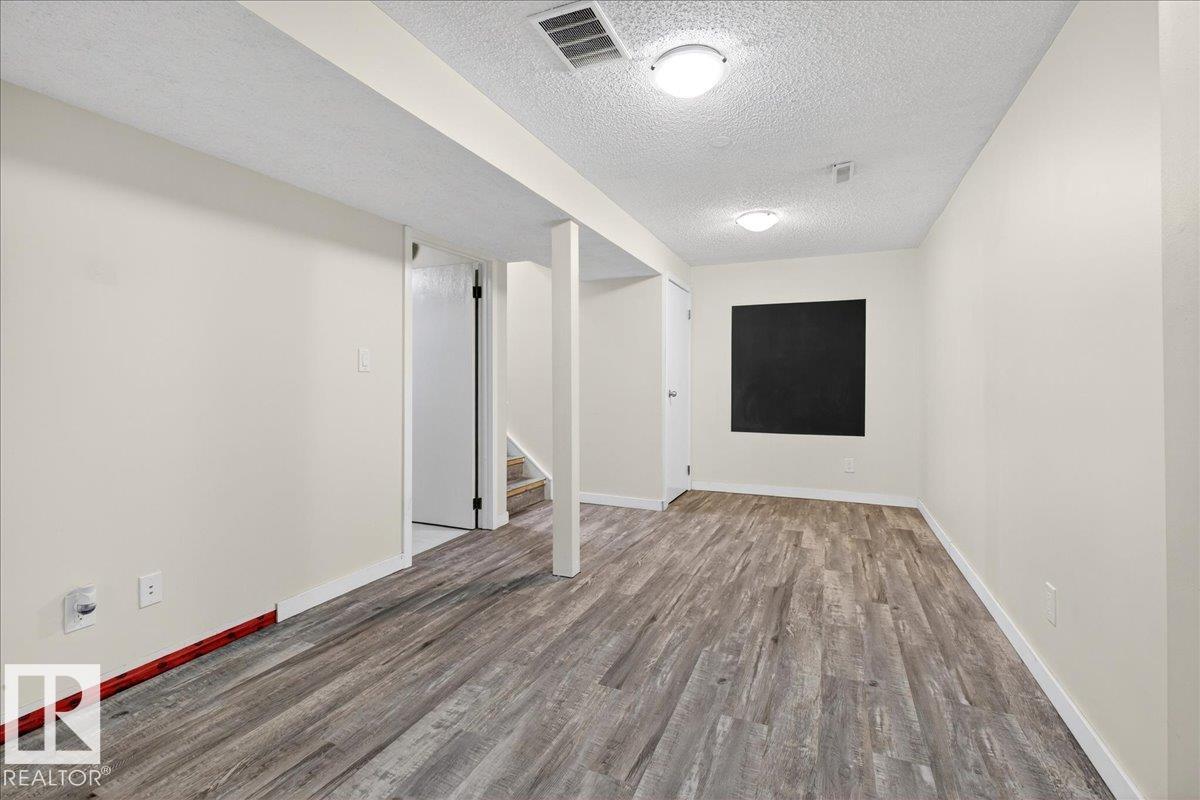 15621 83A ST NW - 21