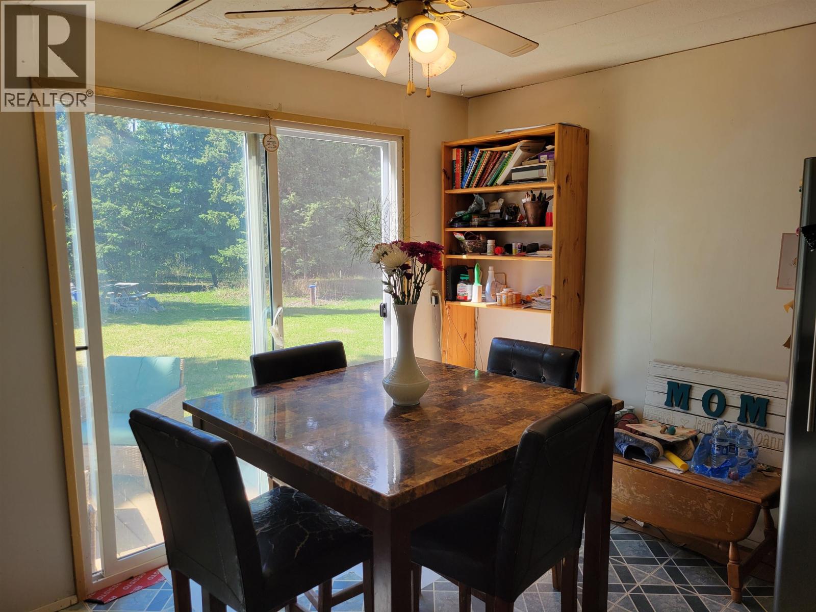 955 NECHAKO AVENUE, Vanderhoof