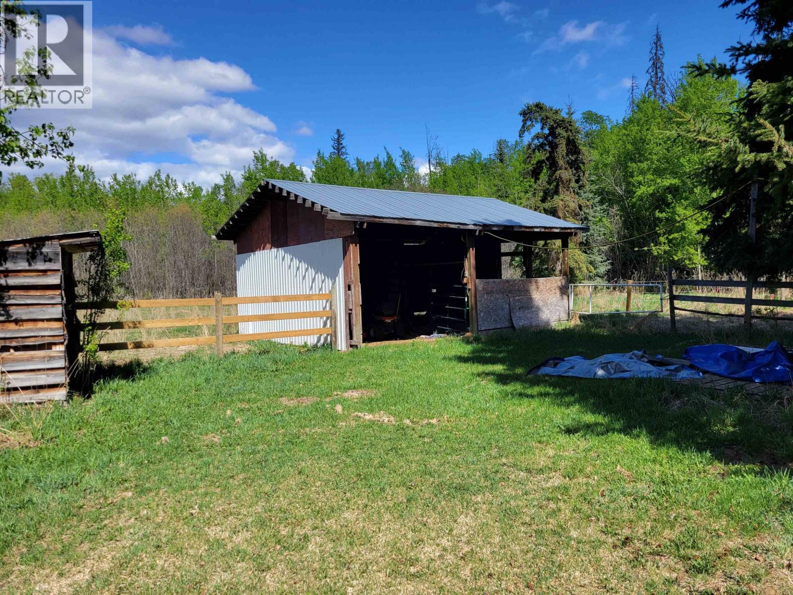 955 NECHAKO AVENUE - 24