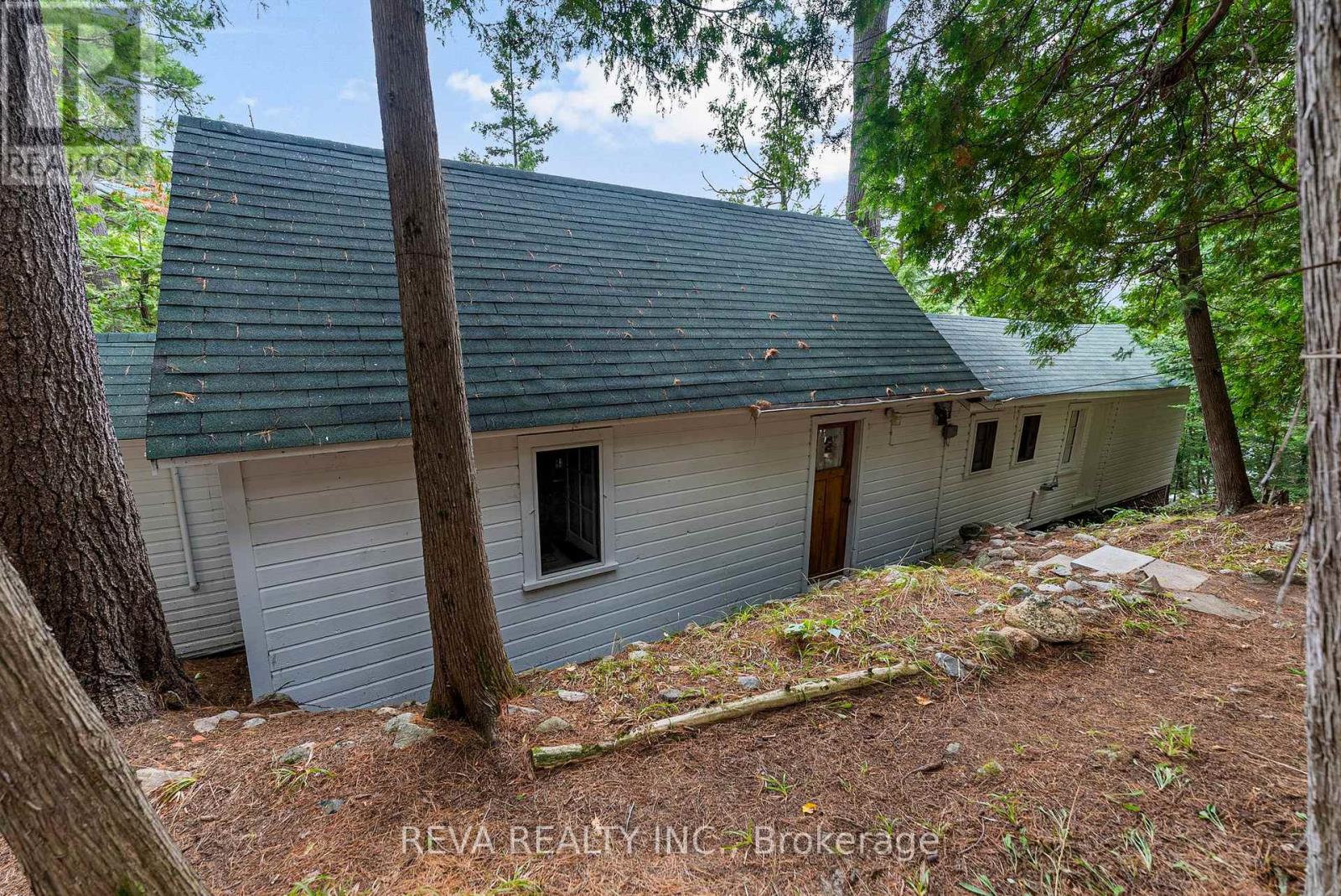 156 PONACKA ROAD - 32
