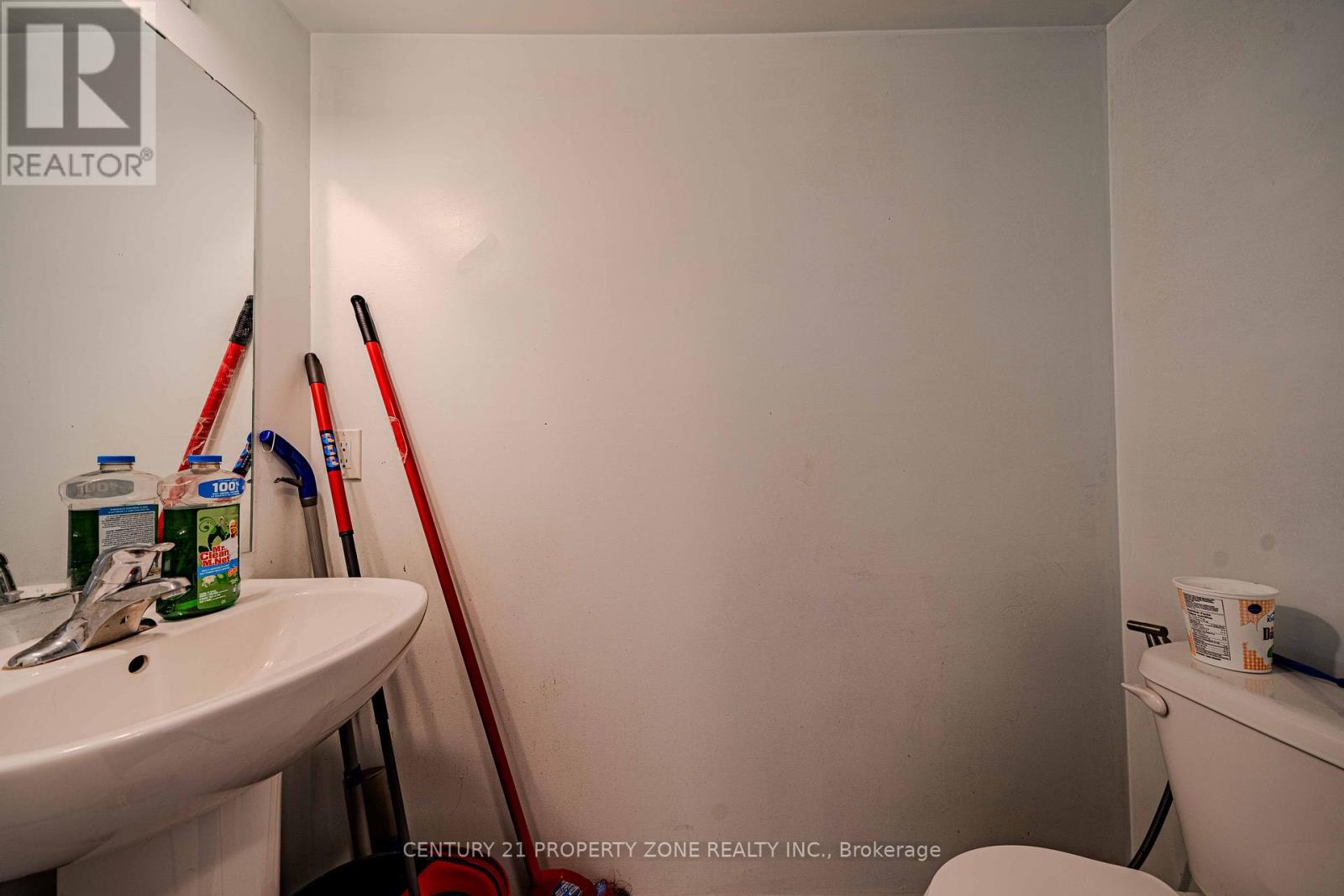 2514 ROSEDROP PATH - 32