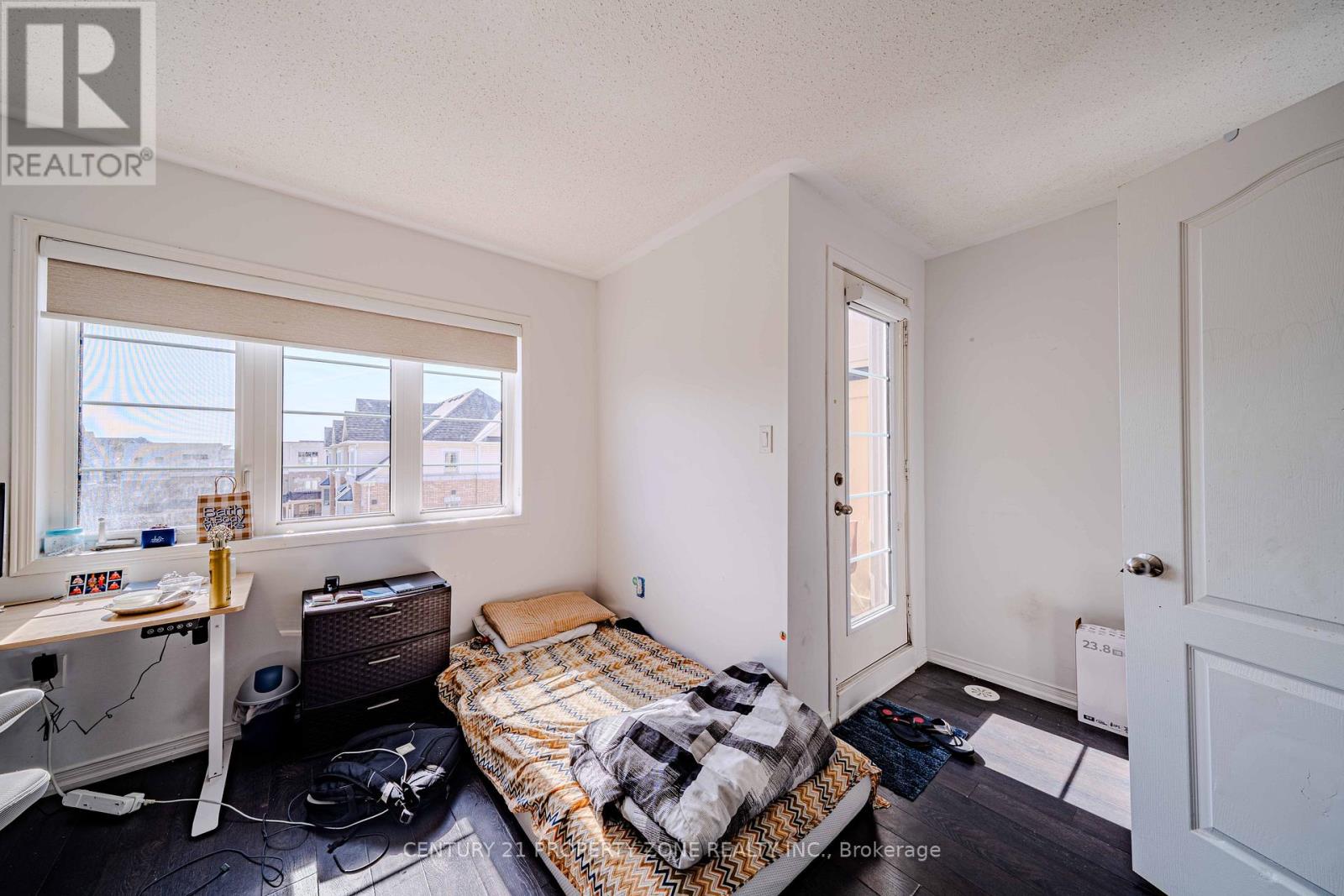 2514 ROSEDROP PATH - 5