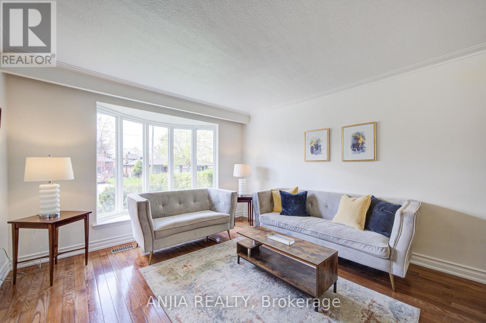 24 FRIAR TUCK ROAD - 21