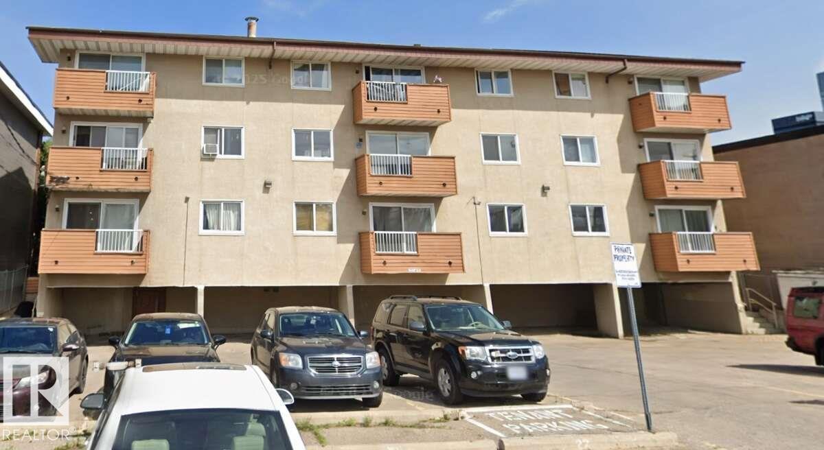 #B2 10620 104 ST NW - 12