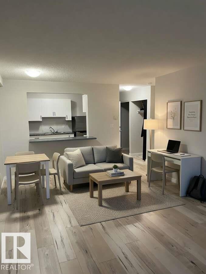 #B2 10620 104 ST NW - 2