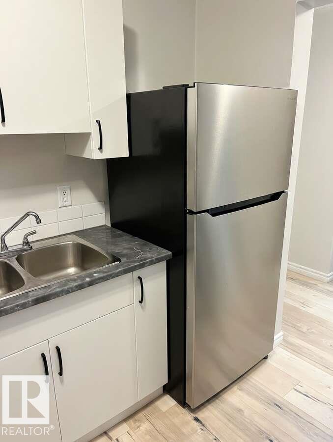 #B2 10620 104 ST NW - 5