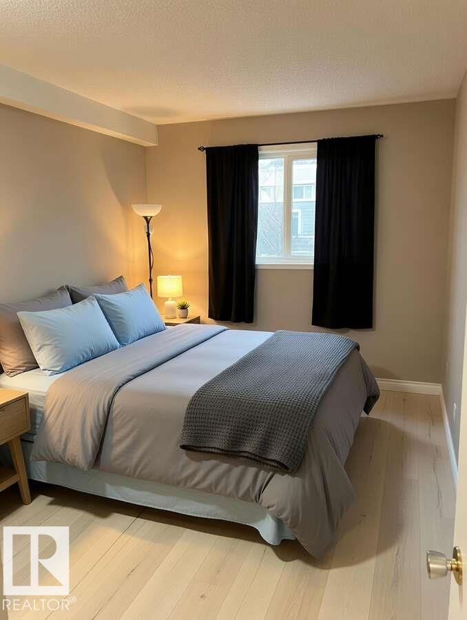 #B2 10620 104 ST NW - 8