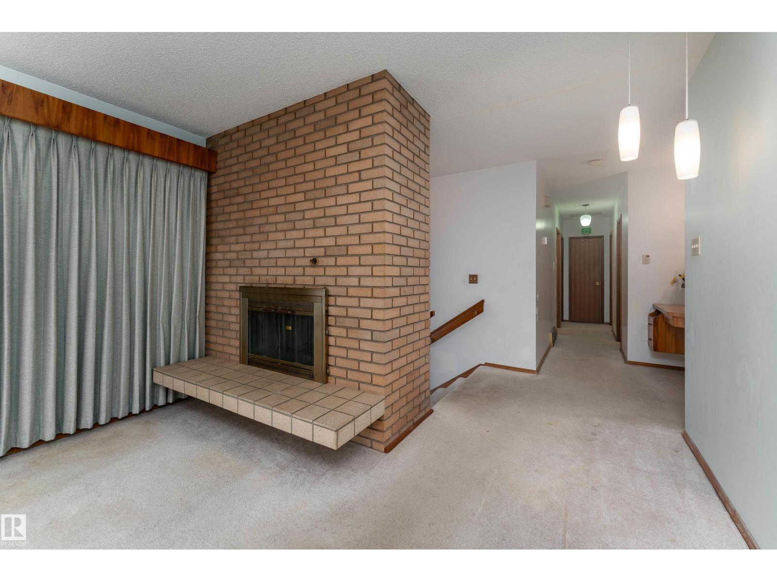 3711 118 ST NW - photo 4