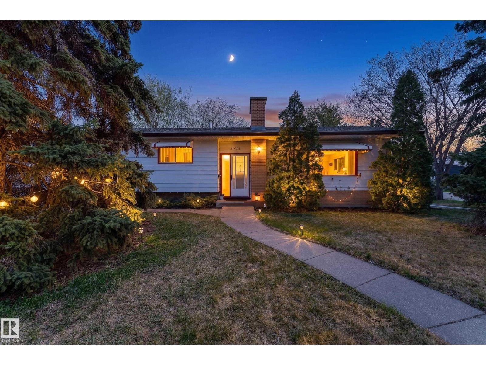 3711 118 ST NW - photo 2