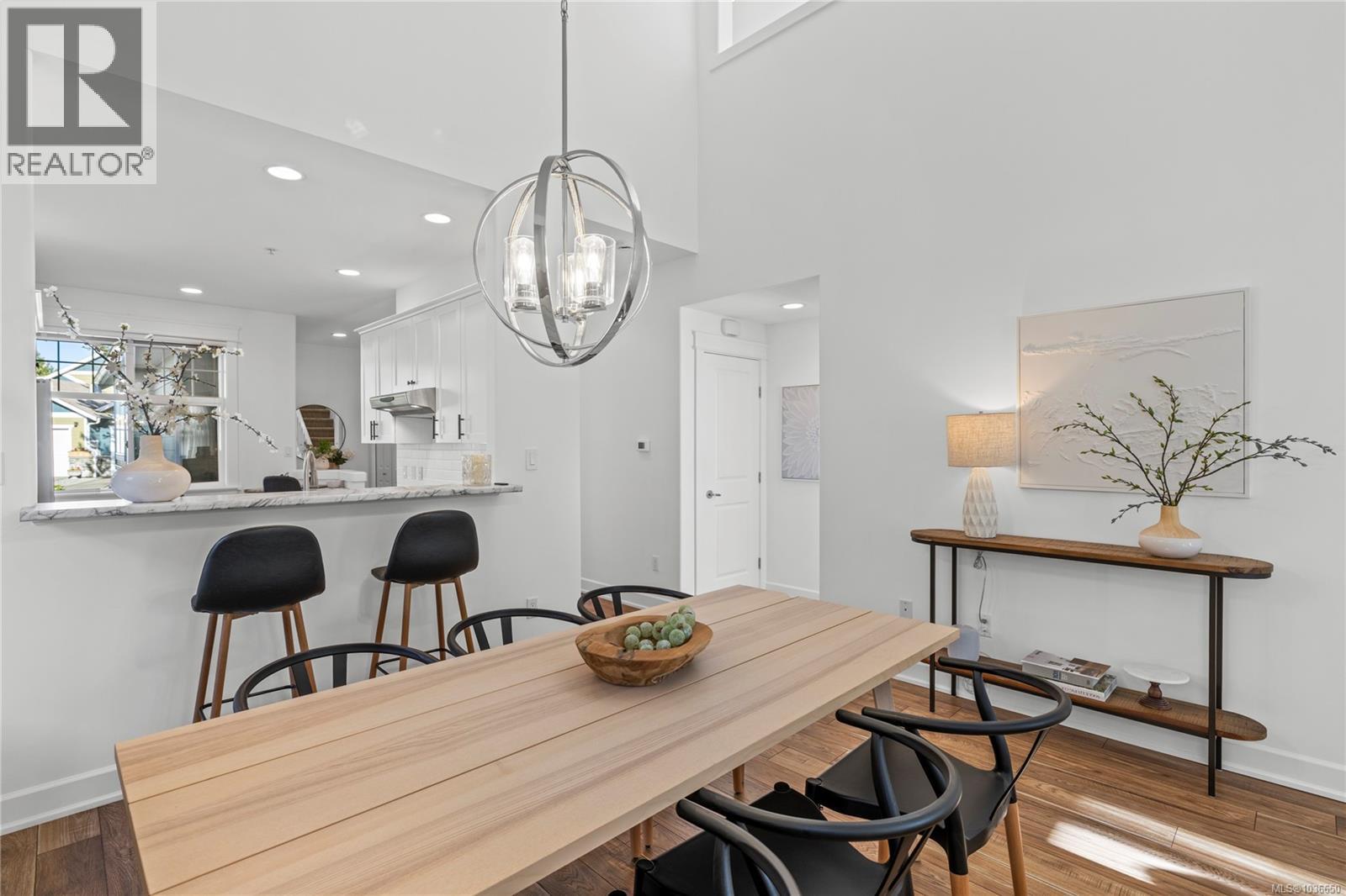 6353 Pinewood Lane - 23
