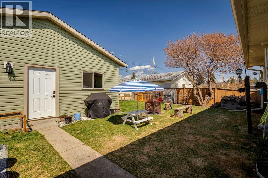 4604 Fordham Crescent SE - 23