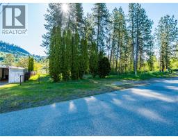225 2nd Avenue, Castlegar, BC V1N3C2 Photo 10