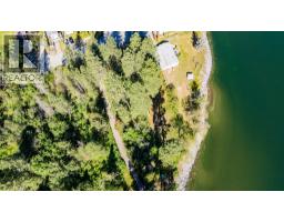 225 2nd Avenue, Castlegar, BC V1N3C2 Photo 6