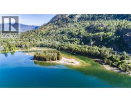 225 2nd Avenue, Castlegar, BC V1N3C2 Photo 23