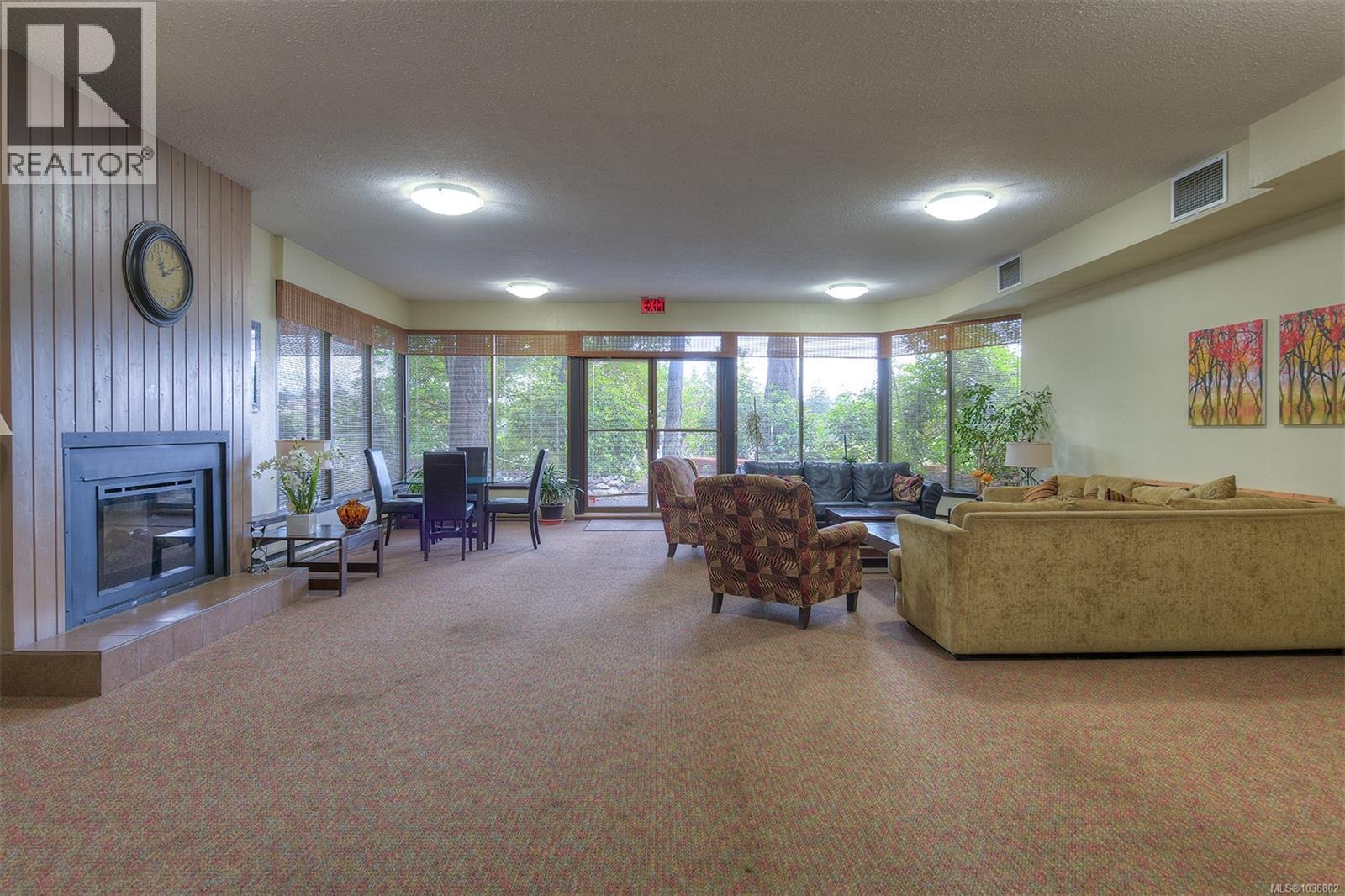 #101 69 Gorge Rd W - 30