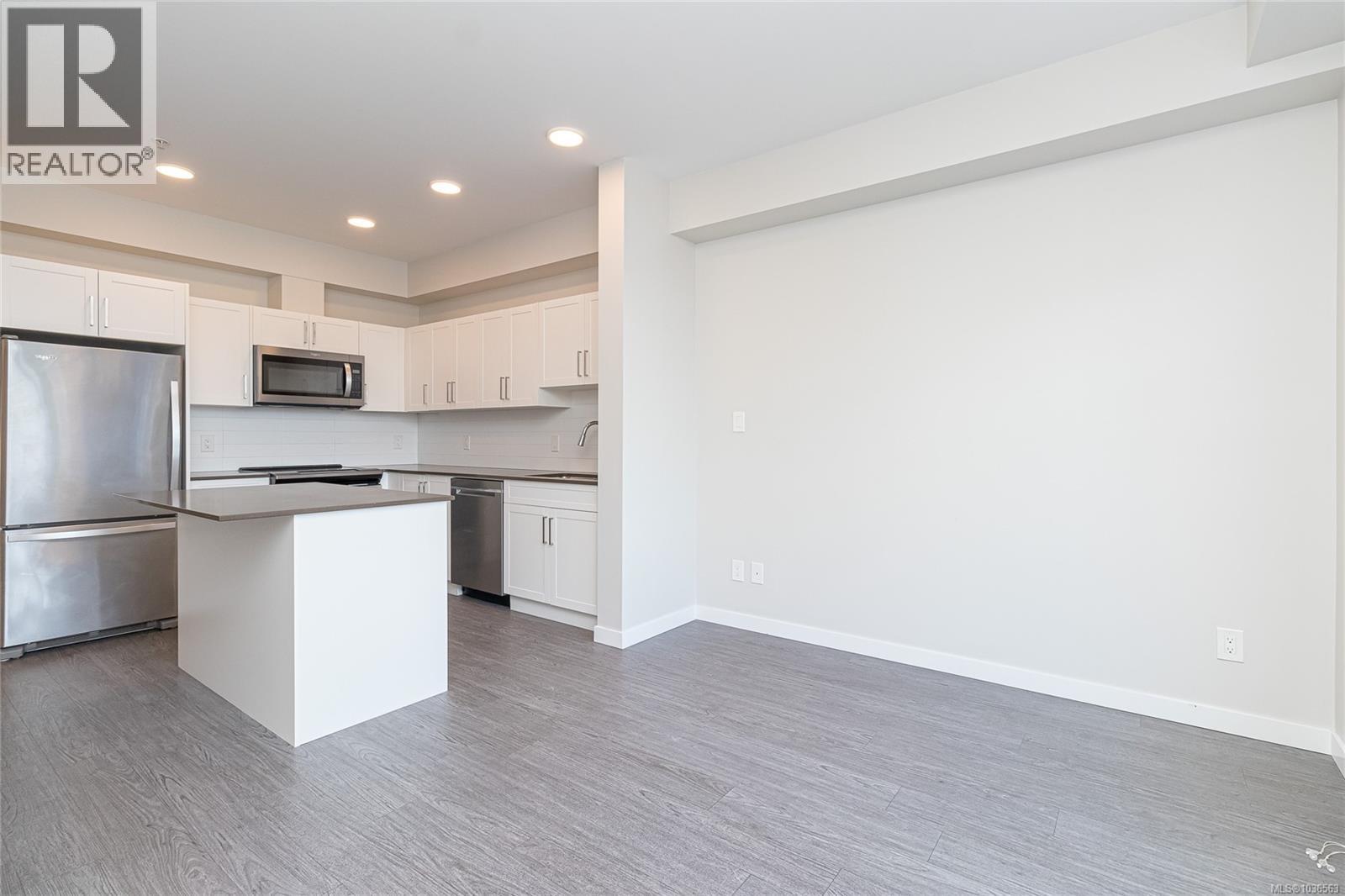 #501 2843 Jacklin Rd - 16