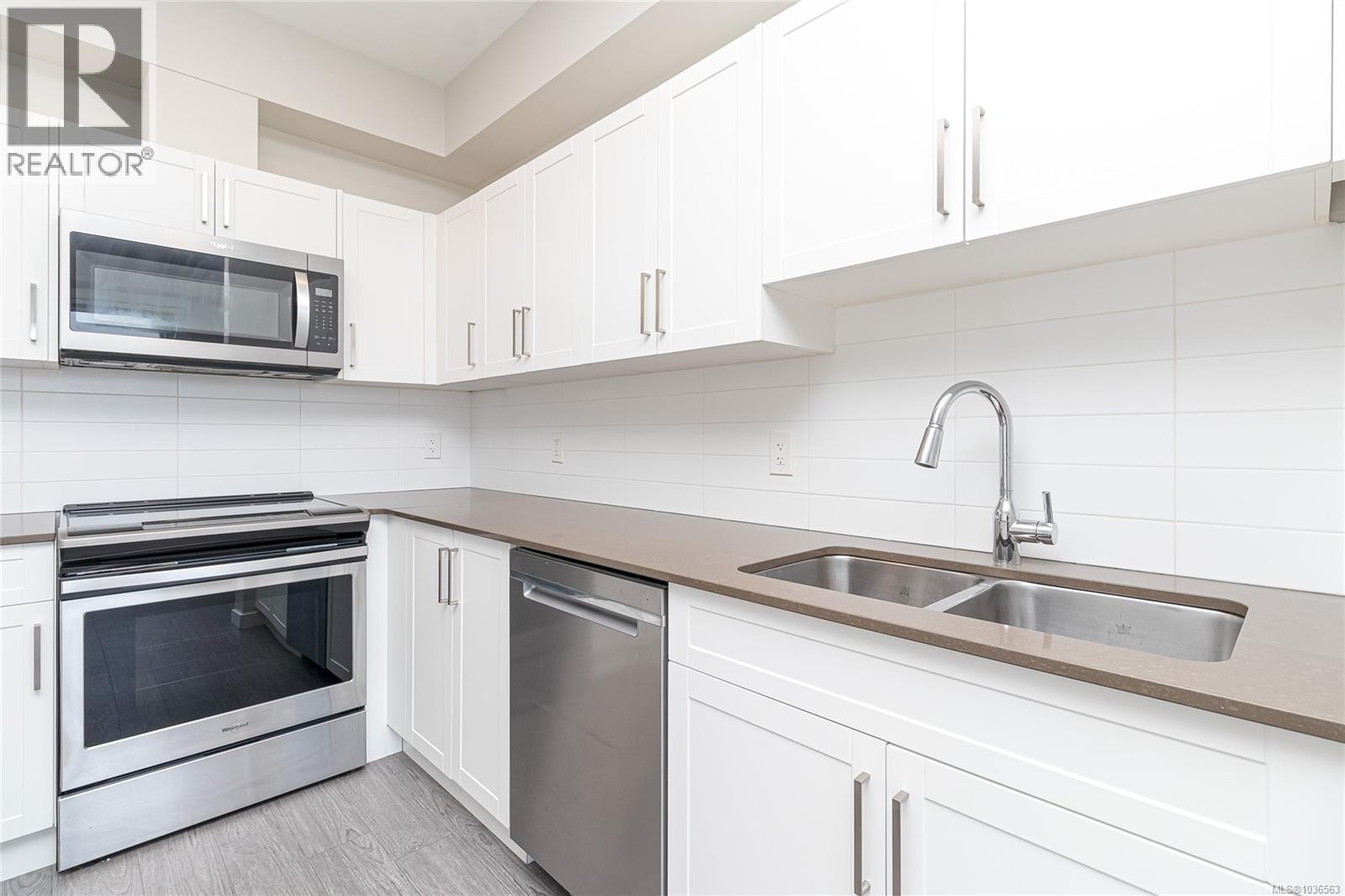 501 2843 Jacklin Road, Langford