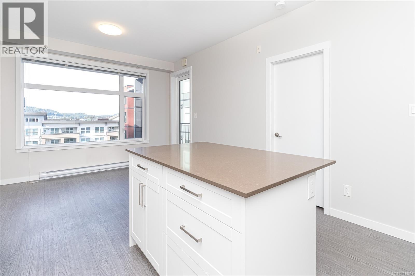 501 2843 Jacklin Road, Langford