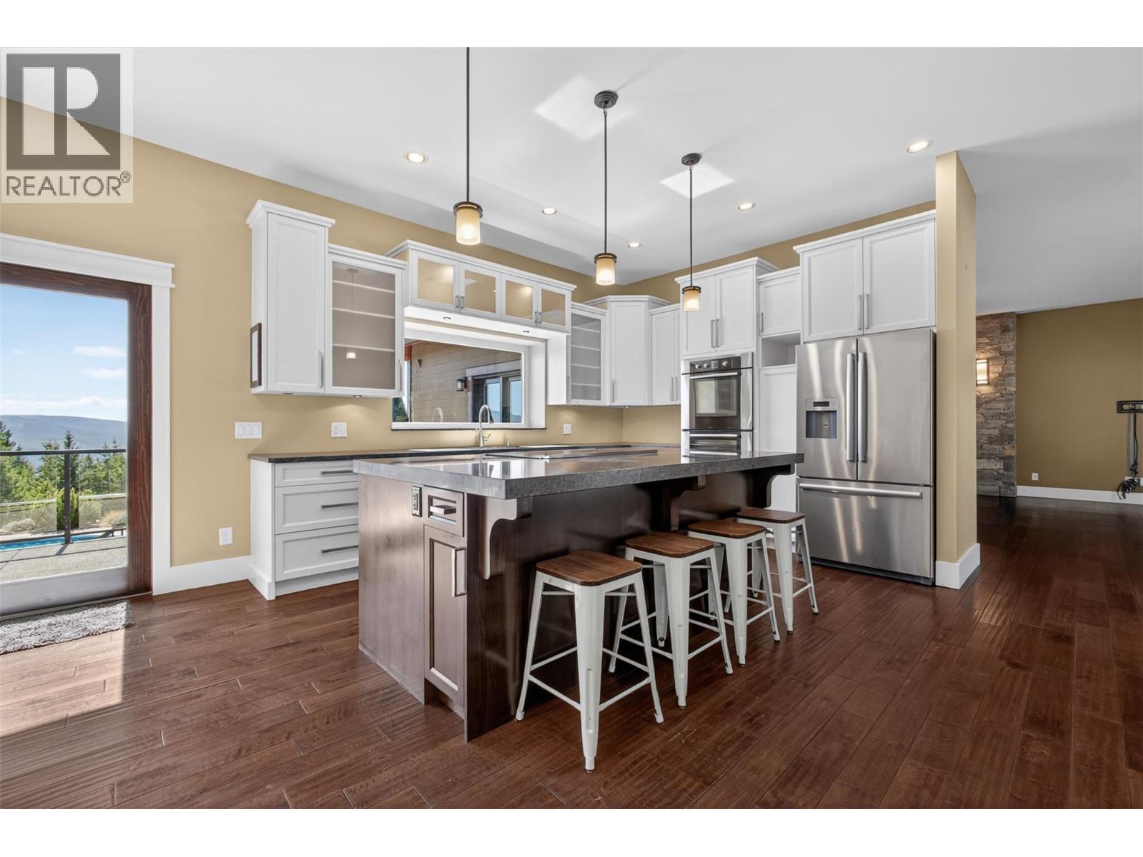  7319 Trapper Court, Kelowna