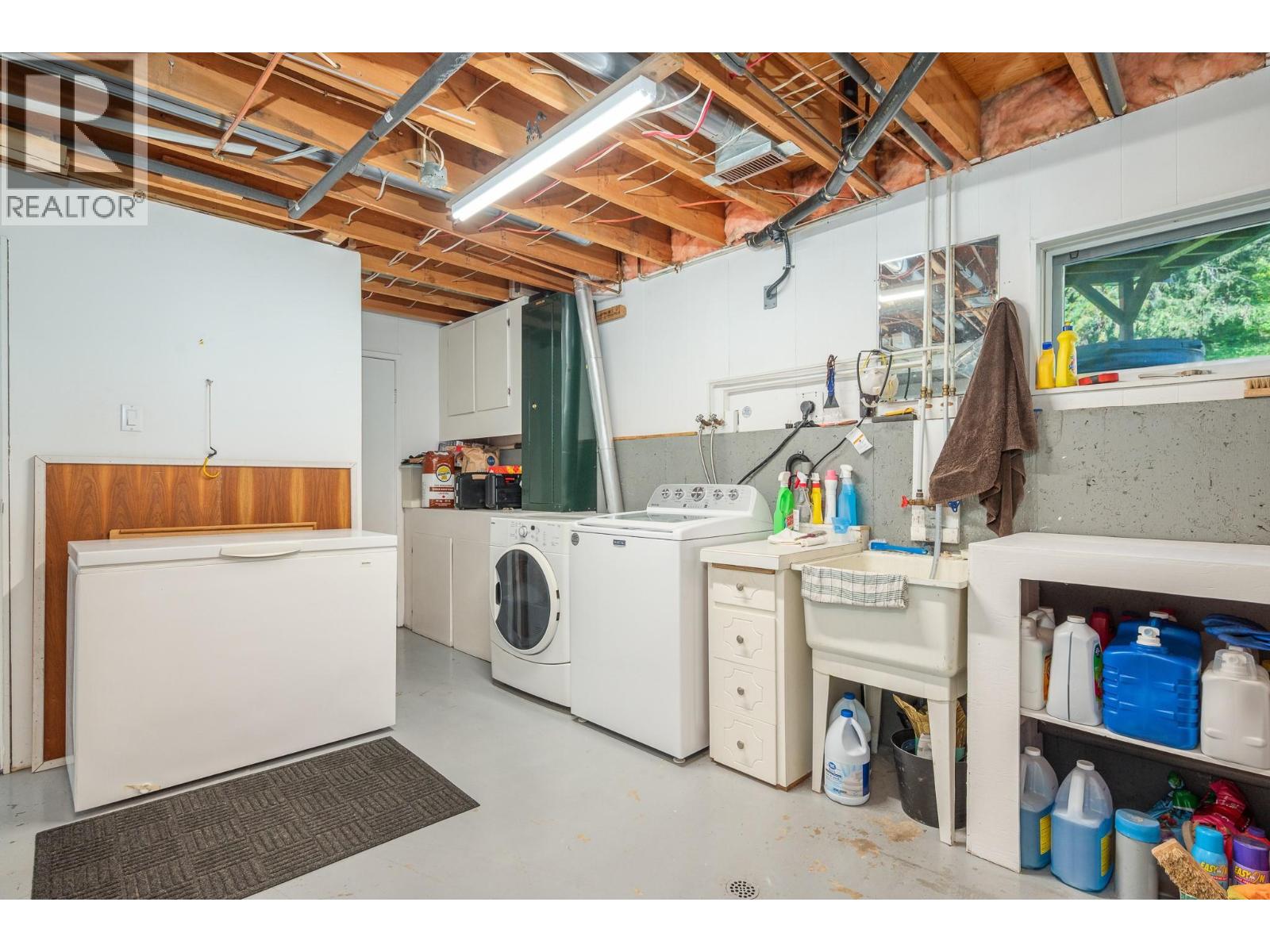3895 Highland Park Drive - 27