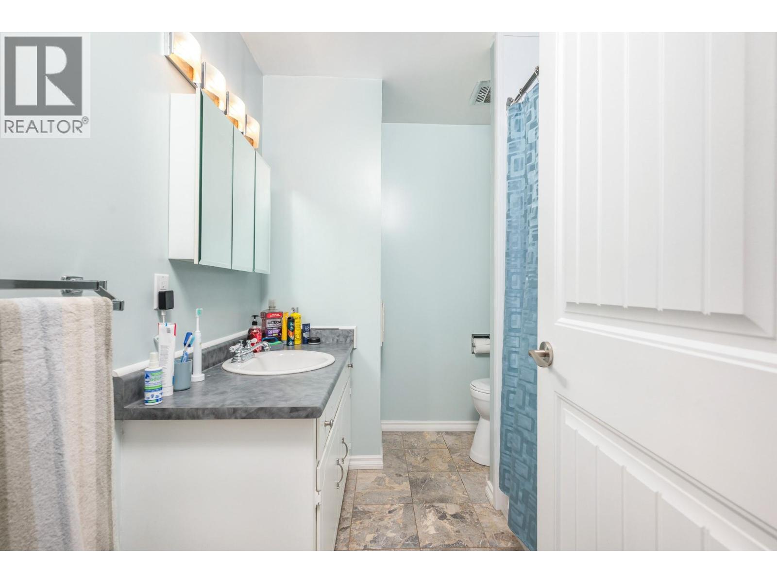 3895 Highland Park Drive - 17