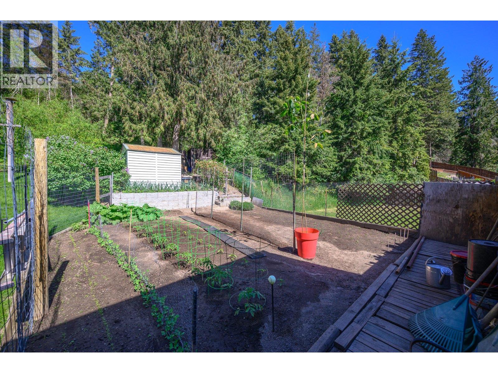 3895 Highland Park Drive - 39