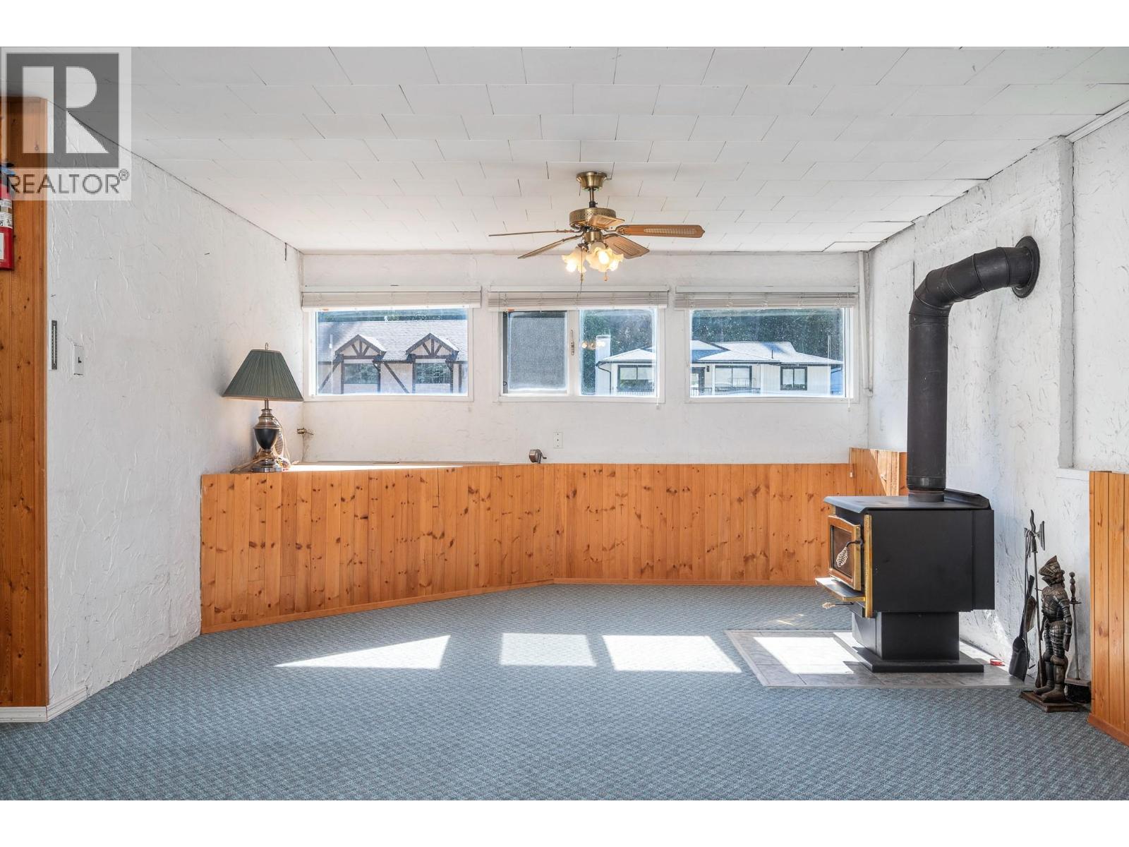 3895 Highland Park Drive - 24