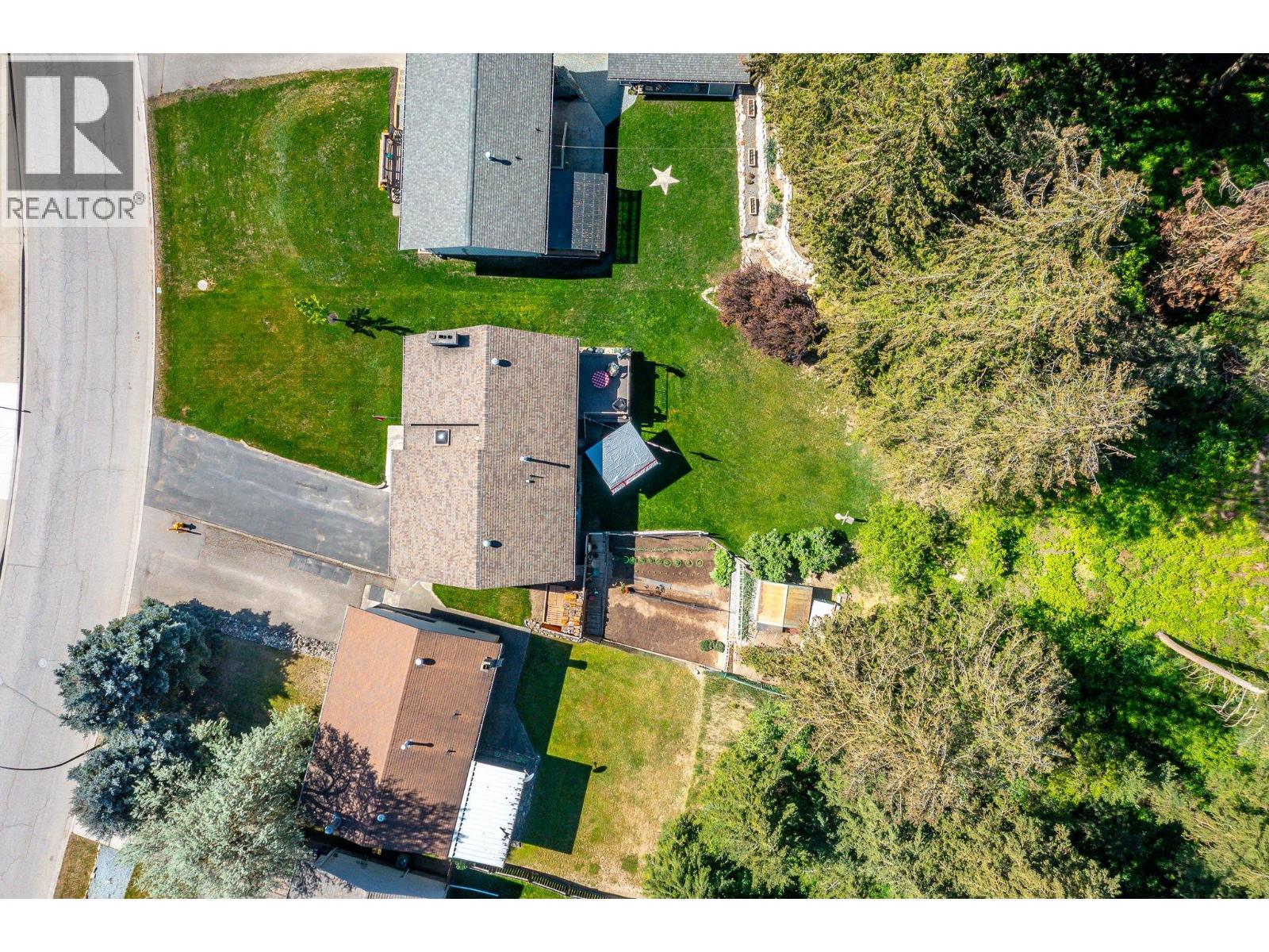 3895 Highland Park Drive - 43