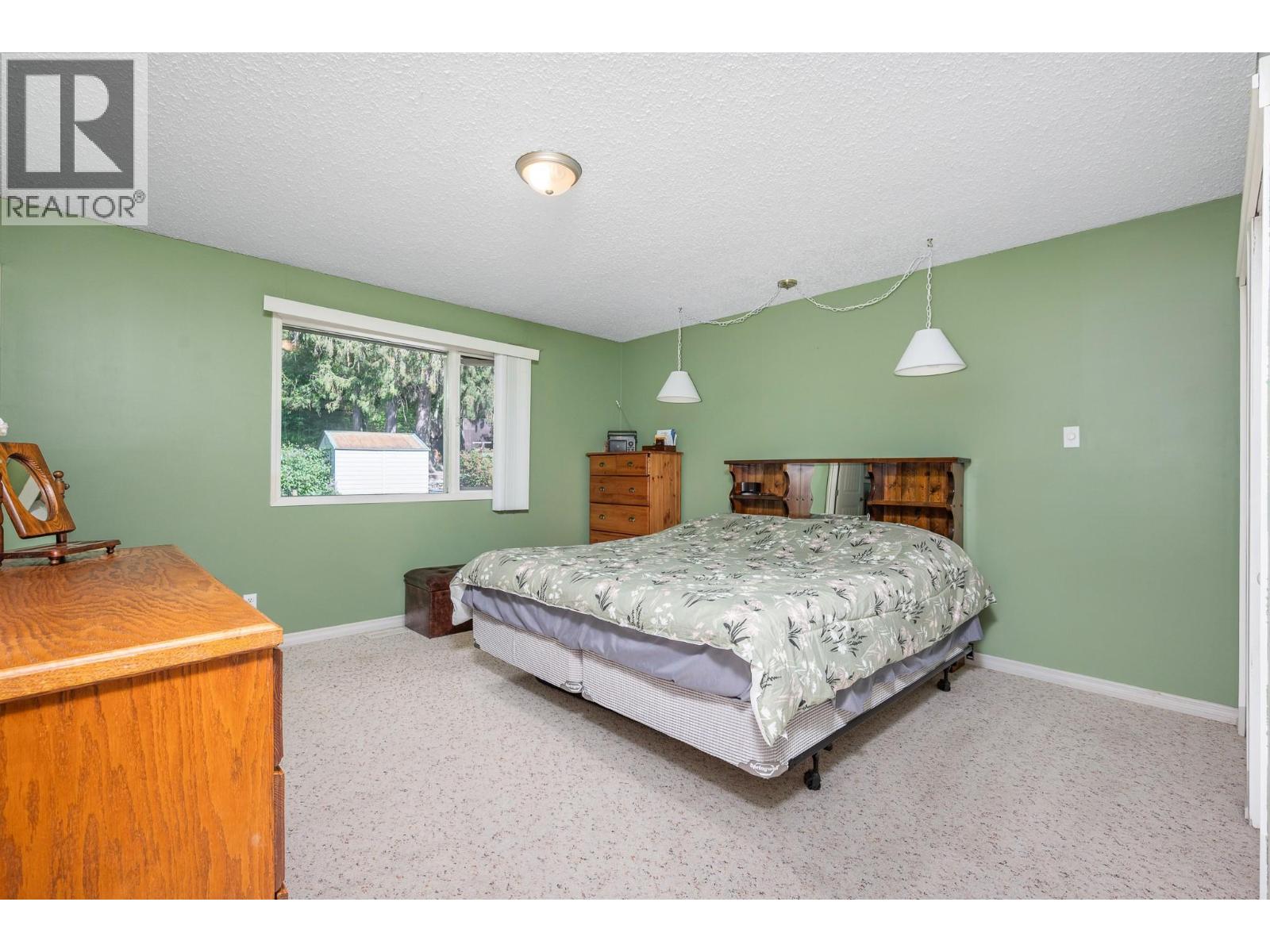 3895 Highland Park Drive - 18