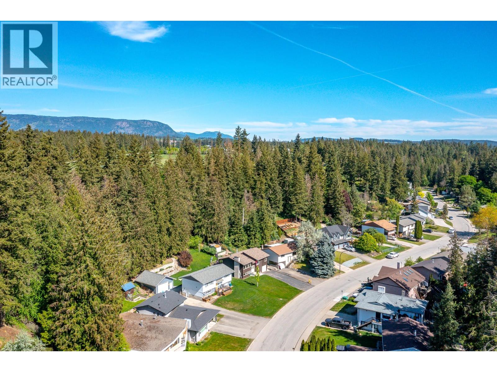 3895 Highland Park Drive - 49
