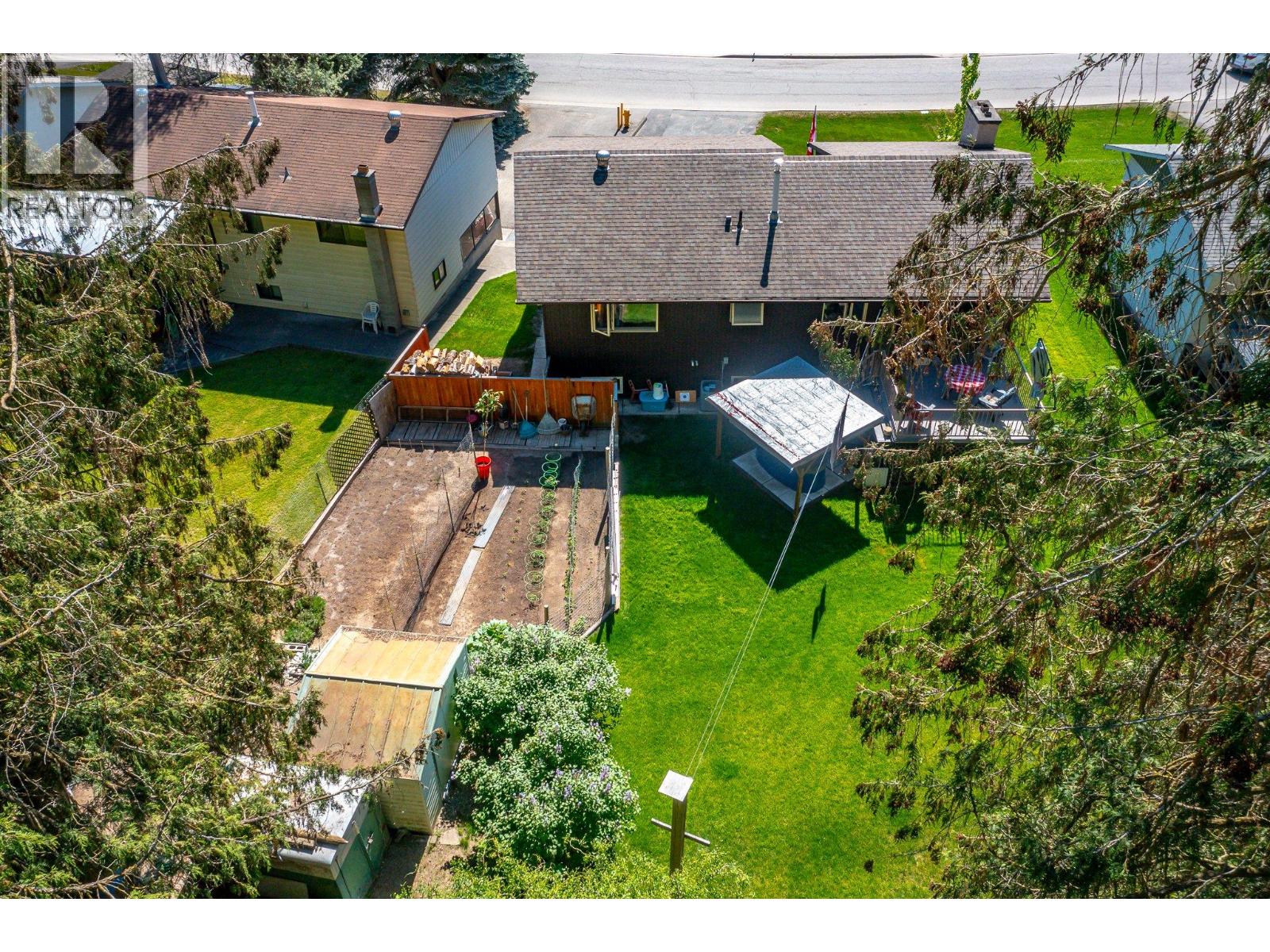 3895 Highland Park Drive - 50