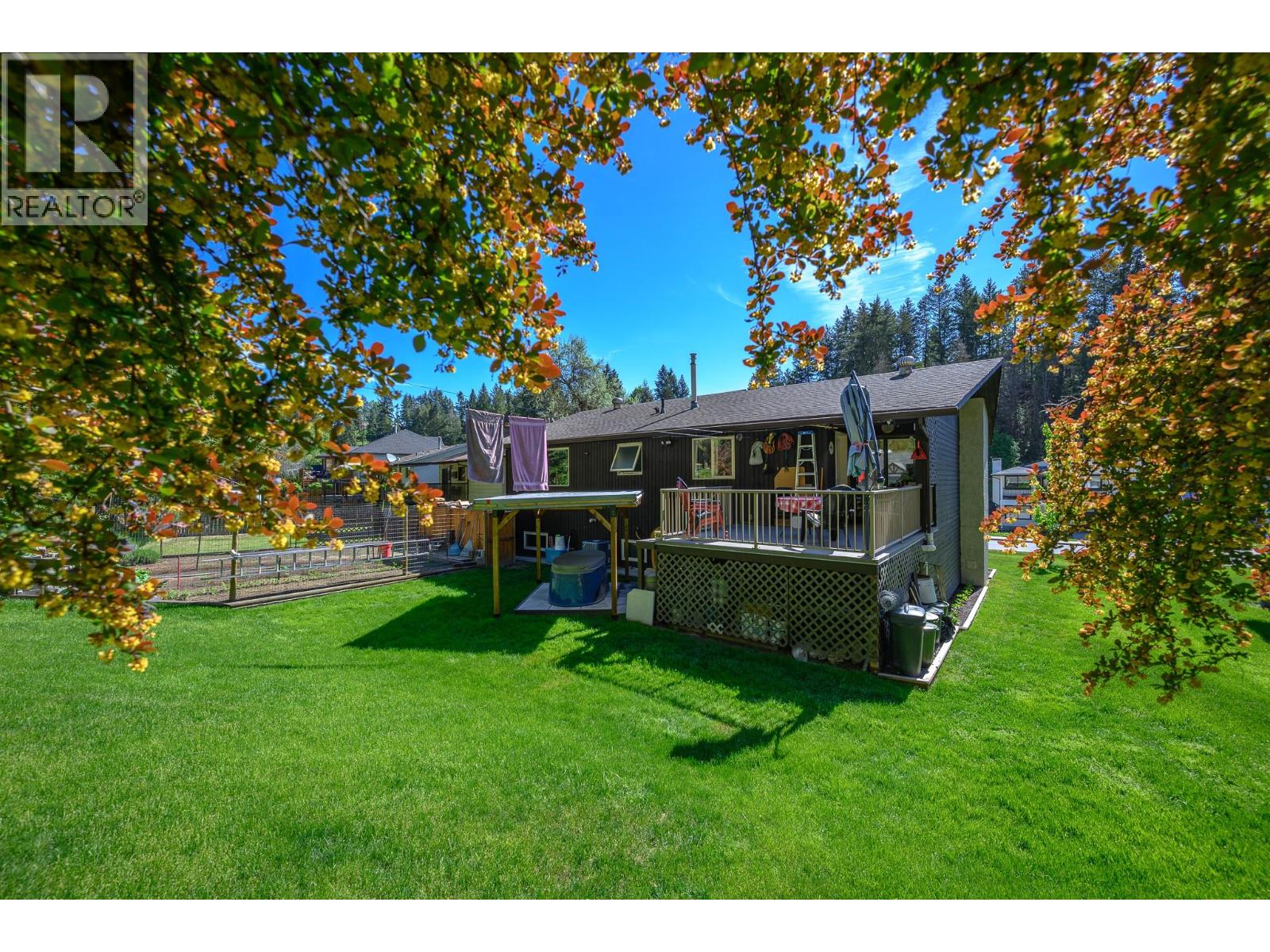 3895 Highland Park Drive - 33
