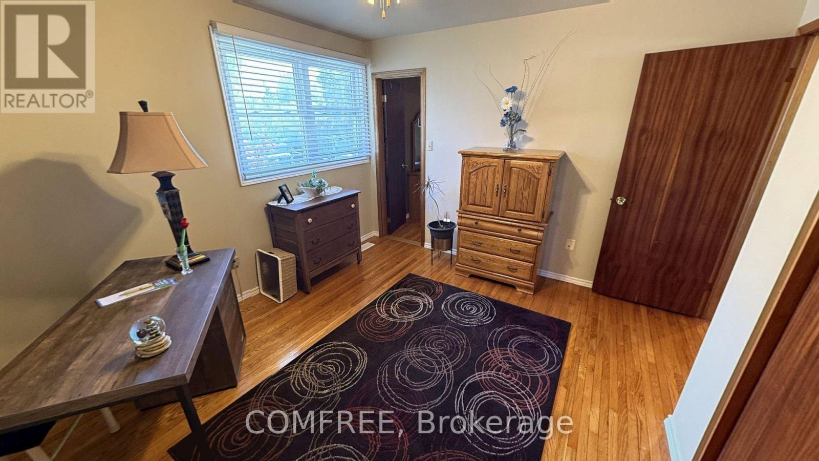 4088 FLORENCE AVENUE - 16