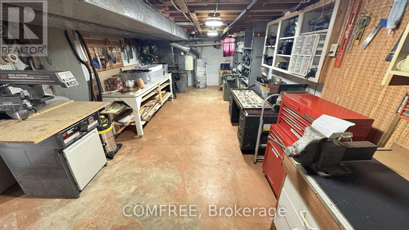 4088 FLORENCE AVENUE - 27