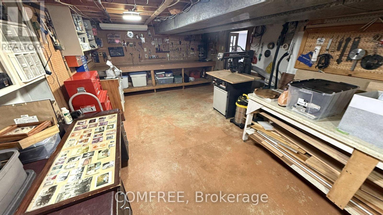 4088 FLORENCE AVENUE - 28