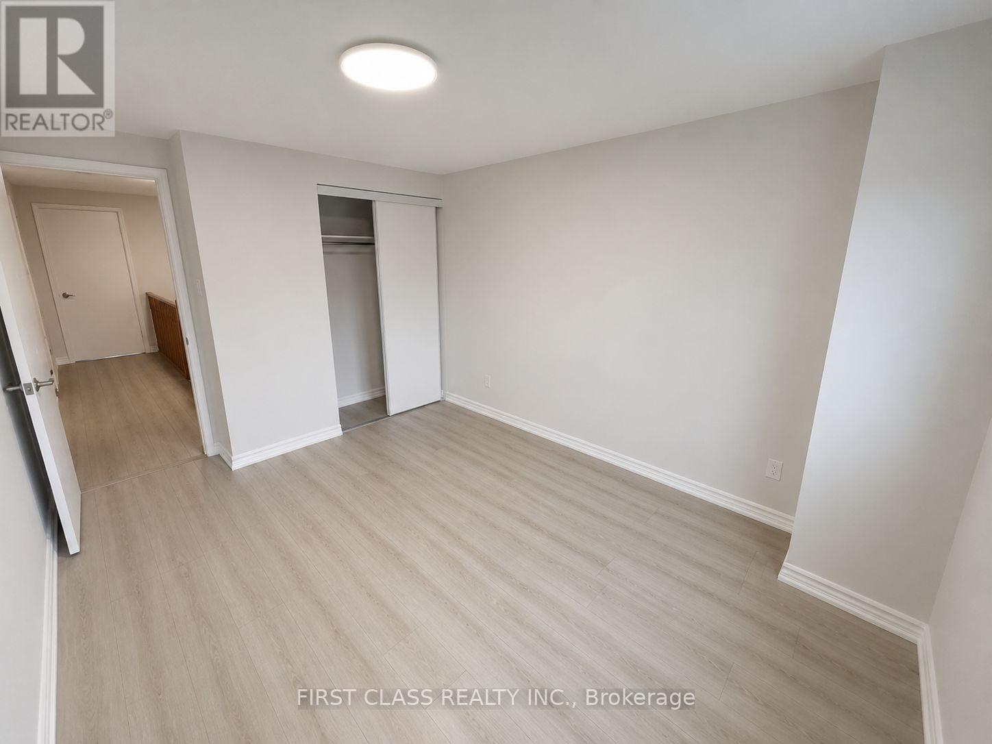 51 CHASE COURT - 10