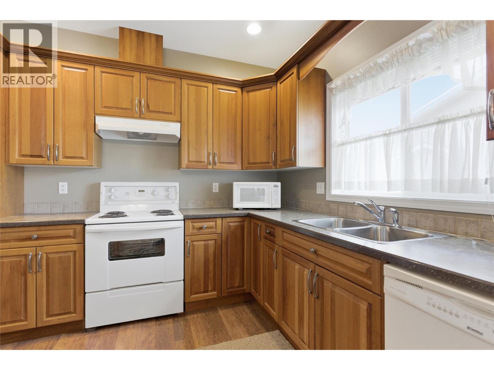 1661 Woodburn Drive - 11