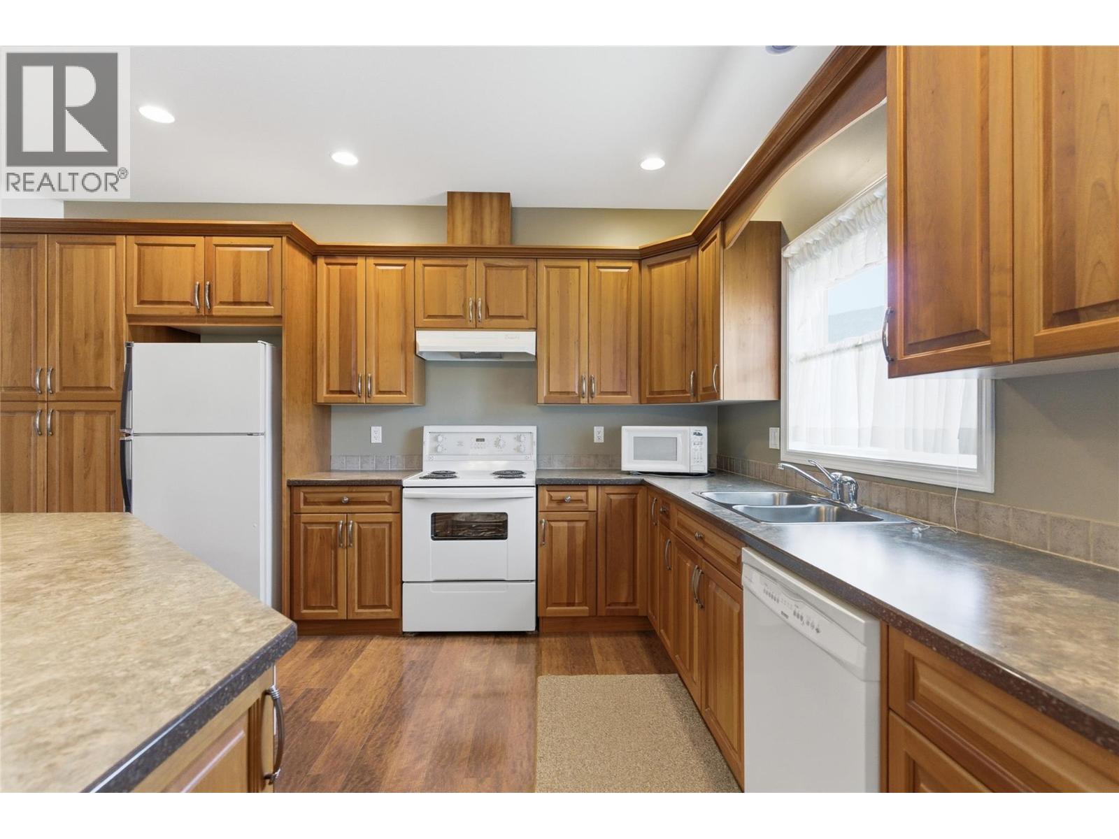 1661 Woodburn Drive - 12
