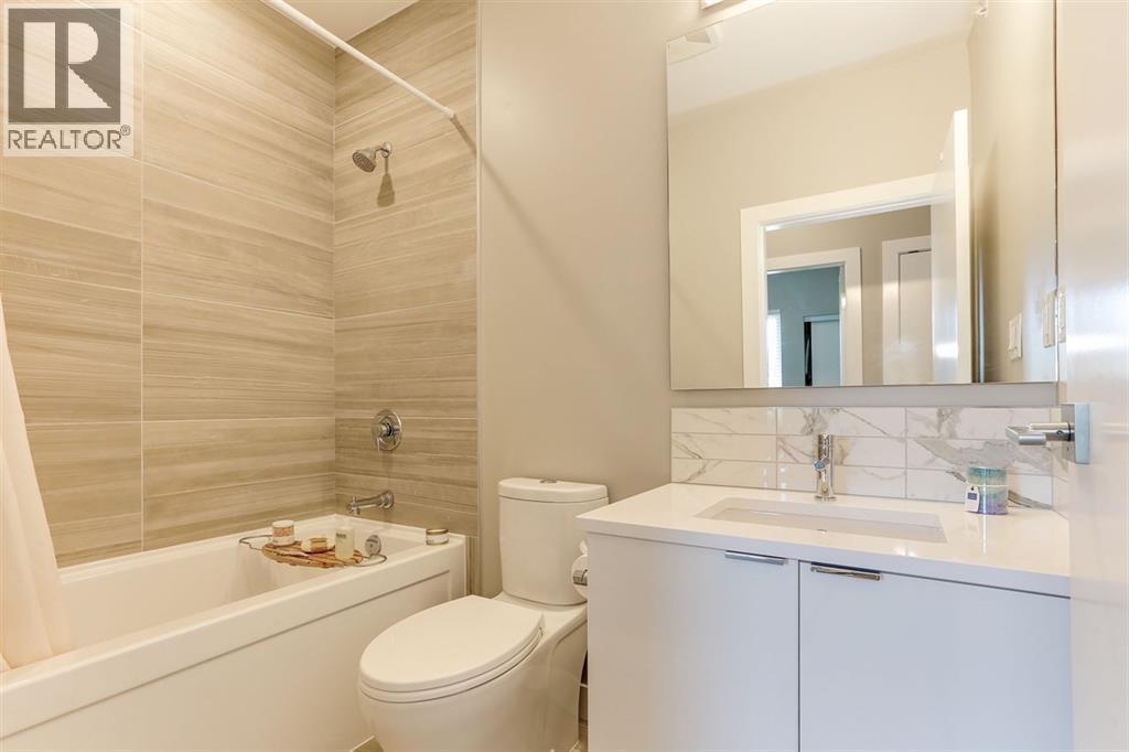 32 3595 SALAL DRIVE, North Vancouver