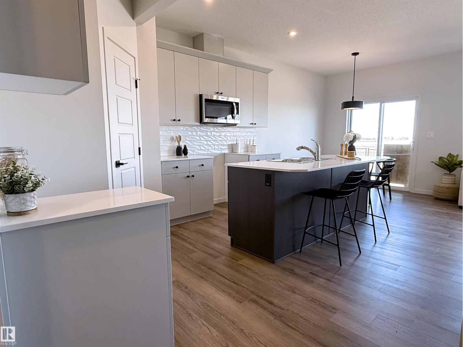 284 Lodge Pole PL, Leduc
