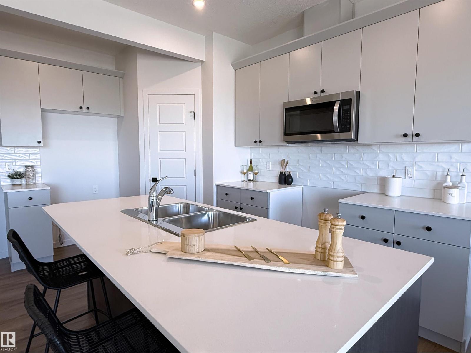 284 Lodge Pole PL, Leduc