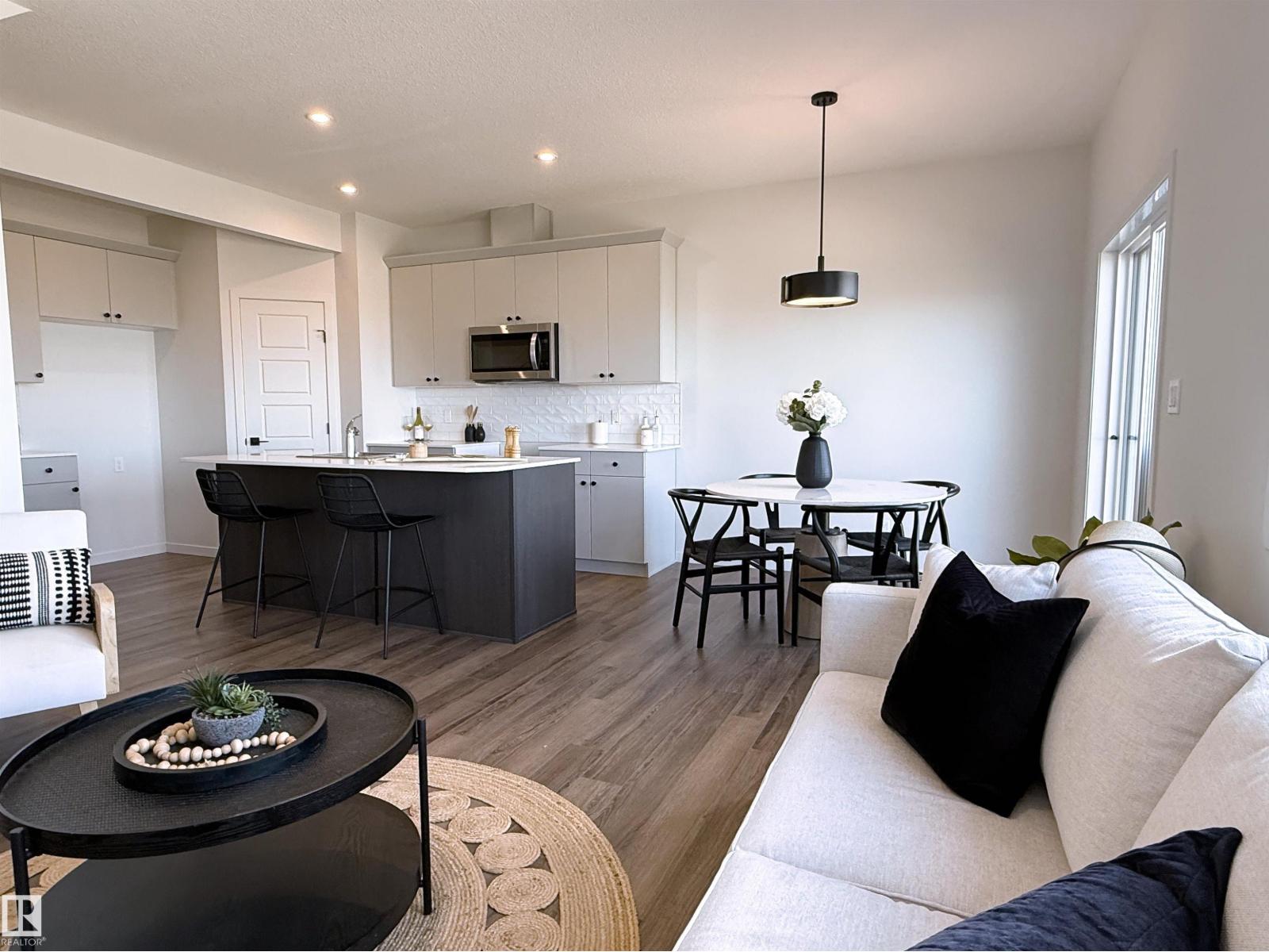 284 Lodge Pole PL, Leduc
