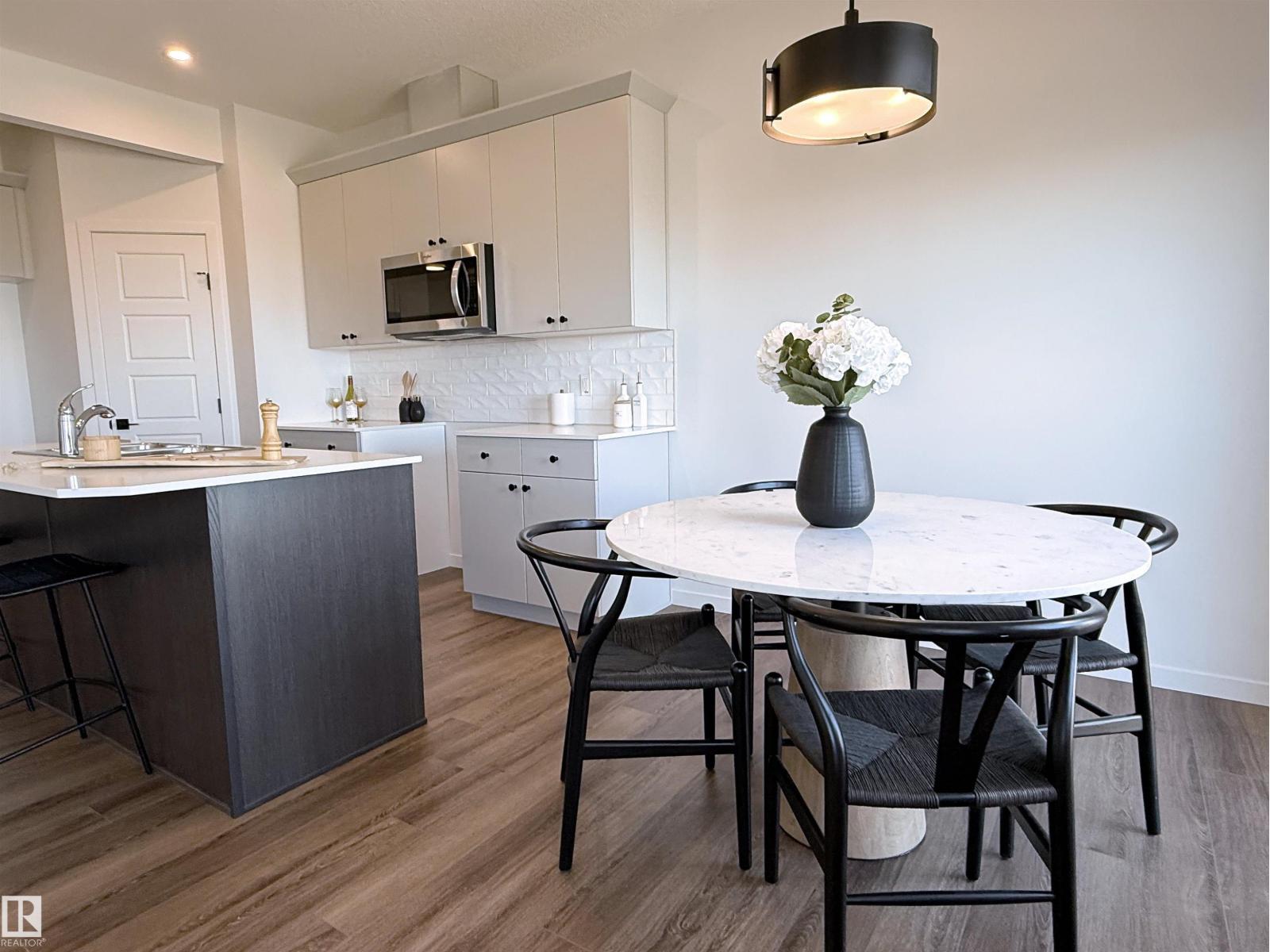 284 Lodge Pole PL, Leduc