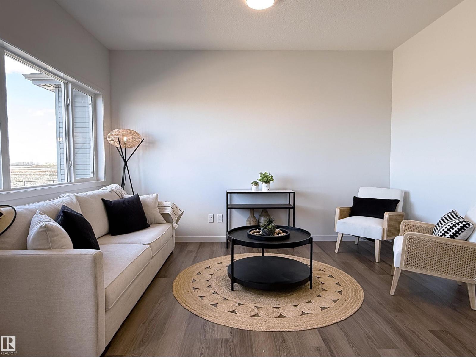 284 Lodge Pole PL, Leduc