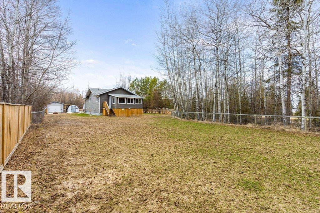 1651 LAKEVIEW LN — photo 39