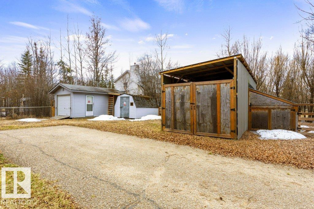 1651 LAKEVIEW LN — photo 31