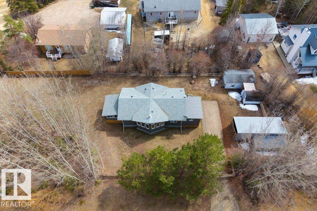 1651 LAKEVIEW LN — photo 45