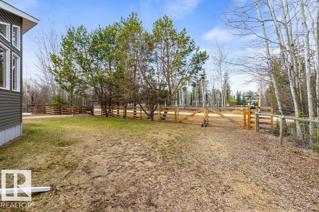 1651 LAKEVIEW LN — photo 43